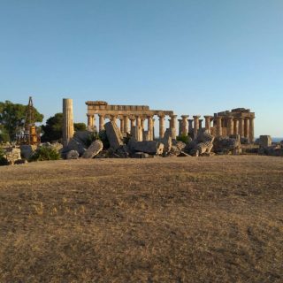 Il fascino della Storia.Il fascino della Sicilia.#zagaregelsomini #transfer #sicilia #sicily #ig_sicily #sicilianjourney #selinunte #parcoarcheologico